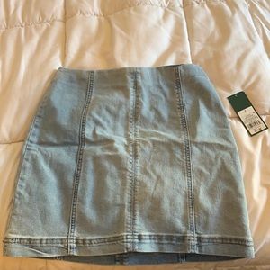 Denim stretch skirt